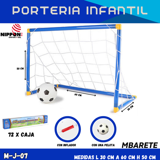 Arco de fútbol con Pelota